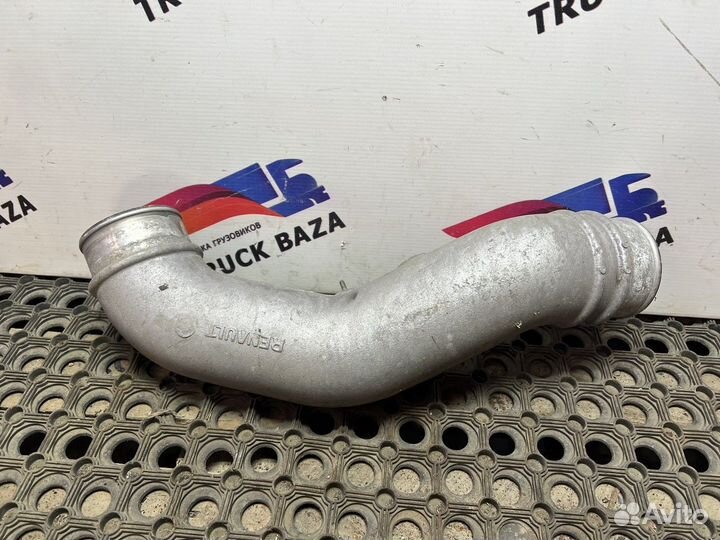 Патрубок интеркулера Renault Magnum