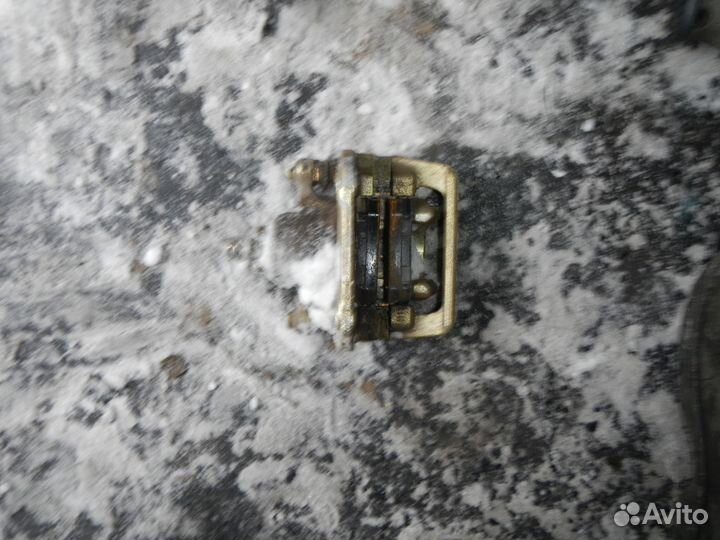 Суппорт тормозной задний левый для Honda CR-V