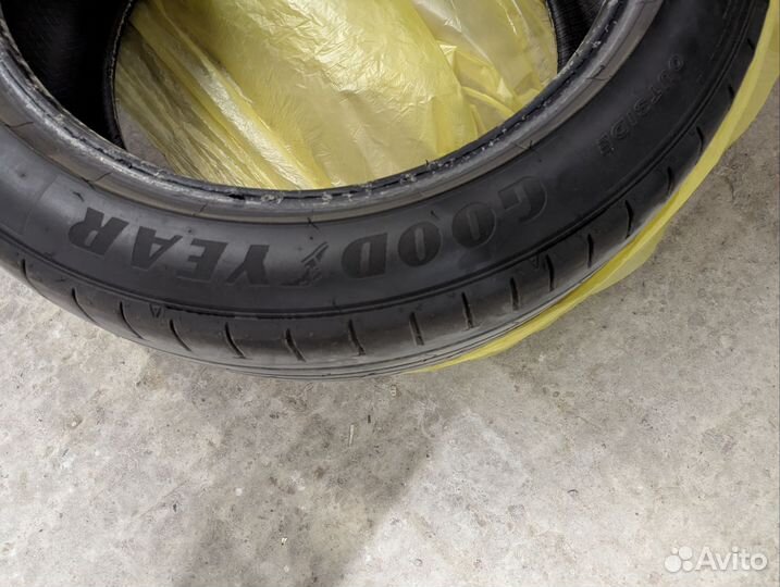 Goodyear Eagle RV-F 225/50 R18