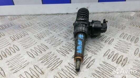 Форсунка дизельная skoda octavia A5 (XBN18AL04)