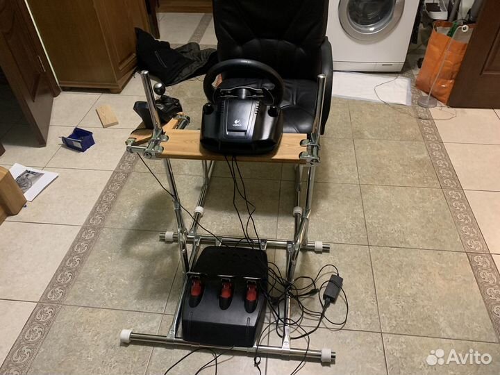 Стойка с креслом / кокпит для руля