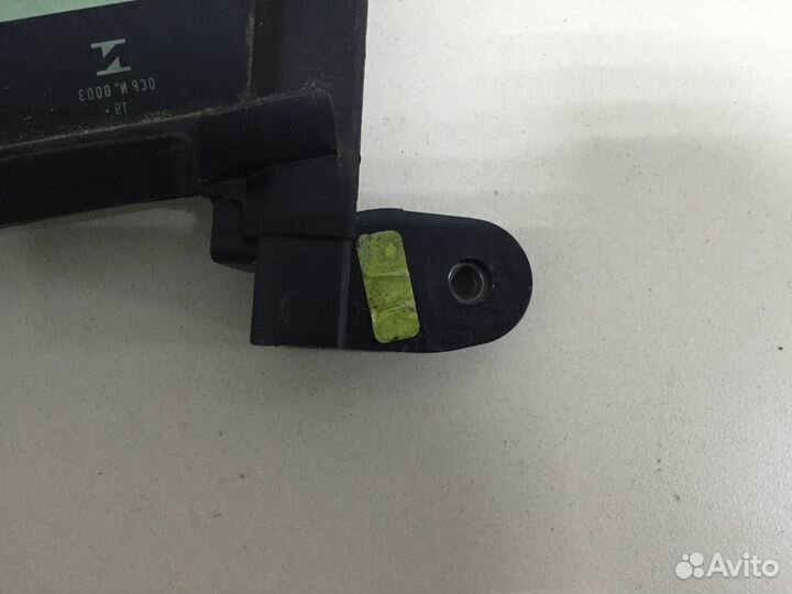 Стекло двери передней левой форточка Volkswagen Ti