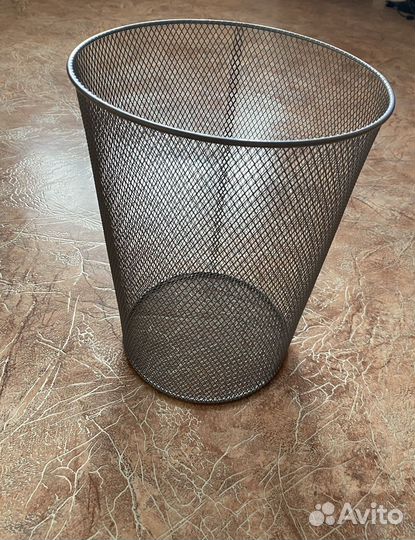 Корзина для бумаг