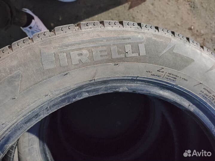 Pirelli Ice Zero 225/55 R17 101T