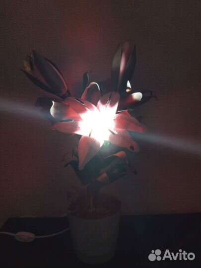 Светильник Лилия