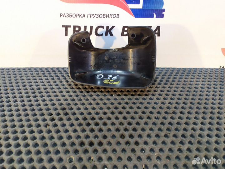 205700410 Накладка зеркала левого Daf XF105