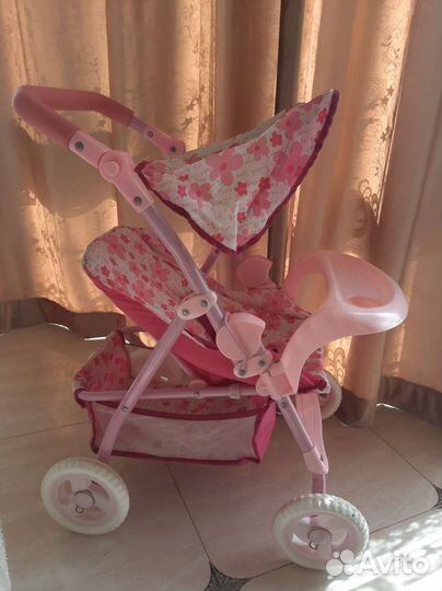 Коляска для кукол