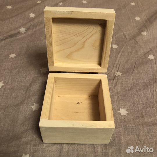 Шкатулка для украшений