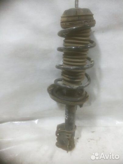 Амортизатор передний передний правый Opel Corsa D