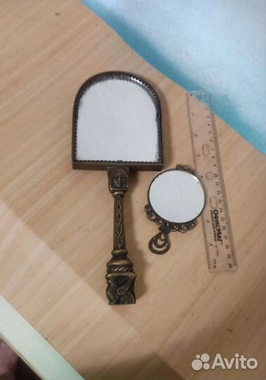Ручное зеркало