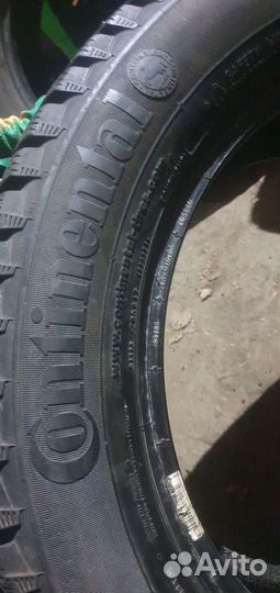 Continental ContiIceContact BD 215/55 R16 97T