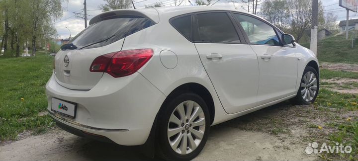 Opel Astra 1.6 AT, 2013, 163 500 км