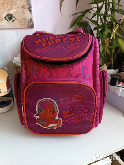 Школьный рюкзак