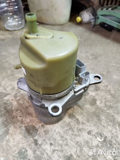 Насос эгур Форд Фокус ST/Kuga (3 фишки)