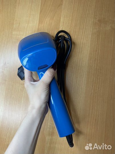 Ручной пароочиститель (отпариватель)