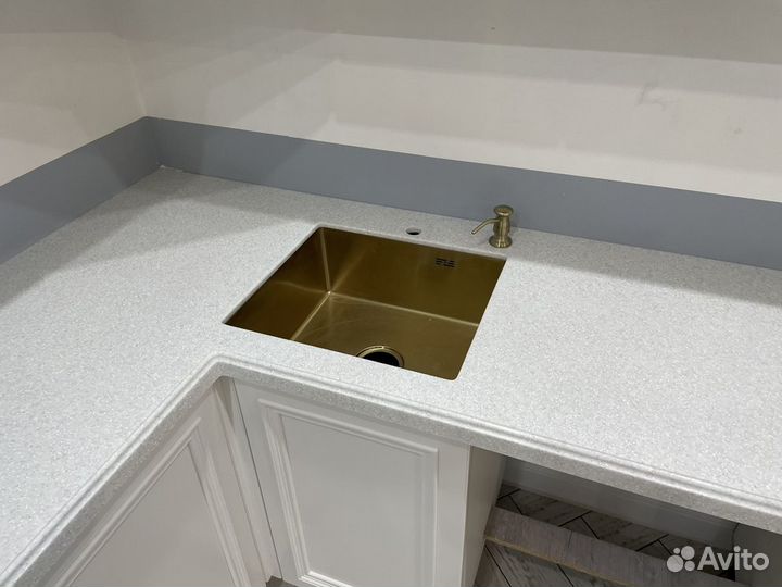 Столешница камень