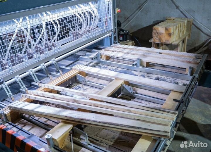 Пoддoны деревянный новые rw634