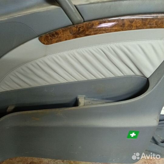 Дверная обшивка Мерседес Вито 639