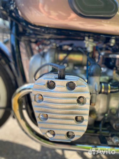 Мотоцикл Урал М 72 М