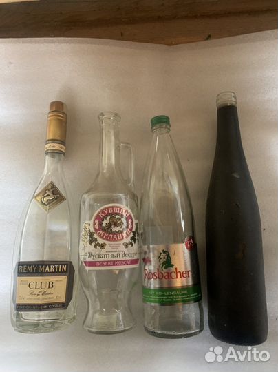 Бутылка стеклянная