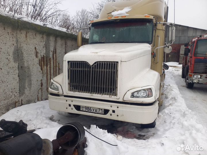 Капот интер интернационал international