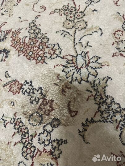 Ковер шерстяной шелковый