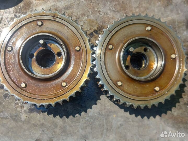 Муфта распредвала левая впуск Mercedes-Benz