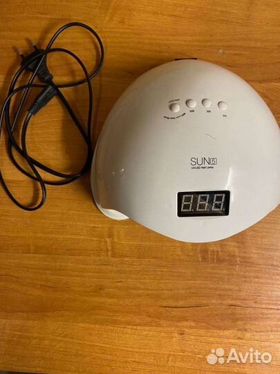 Аппарат для маникюра и лампа