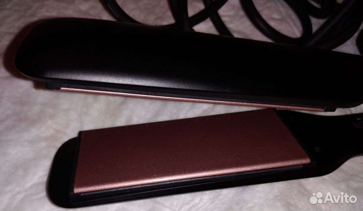 Щипцы выпрямитель navaris