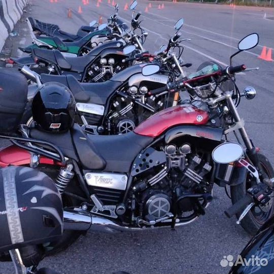 Yamaha V-Max 1200