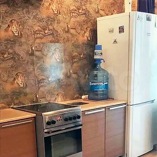 2-к. квартира, 58 м², 3/17 эт.