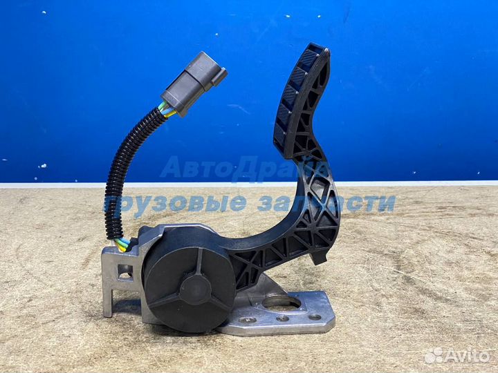 Педаль акселератора Volvo FH12 FM7