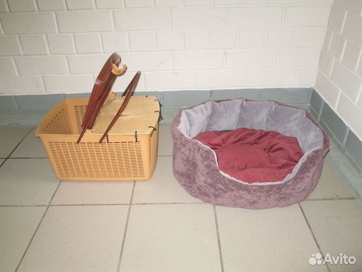 Переноска,лежанка,поводок рулетка Flexi 8м,MAX50кг