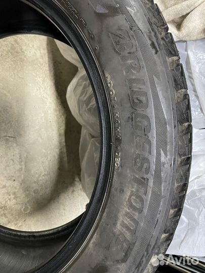 Bridgestone Blizzak DM-V2 245/55 R19