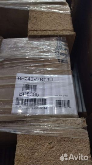 Батарейный блок для ибп Tripp Lite BP240V7RT3U