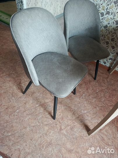 Стулья для кухни 2шт