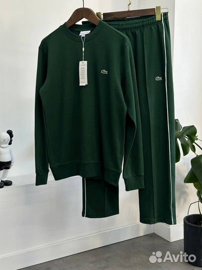 Спортивный костюм Lacoste