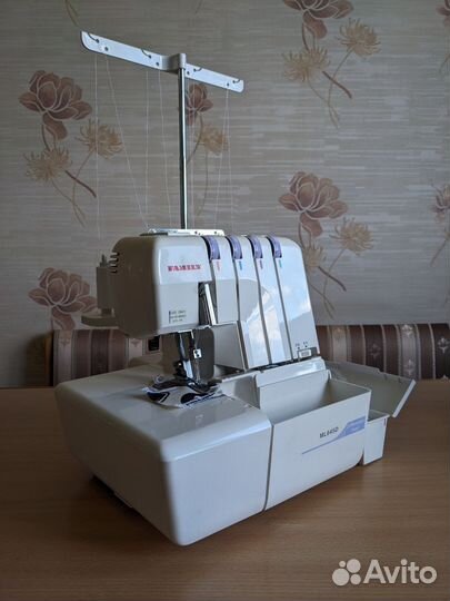 Оверлок Family ML645D