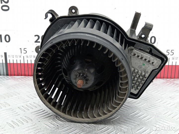 Моторчик печки для mercedes-benz C-Class (W203)