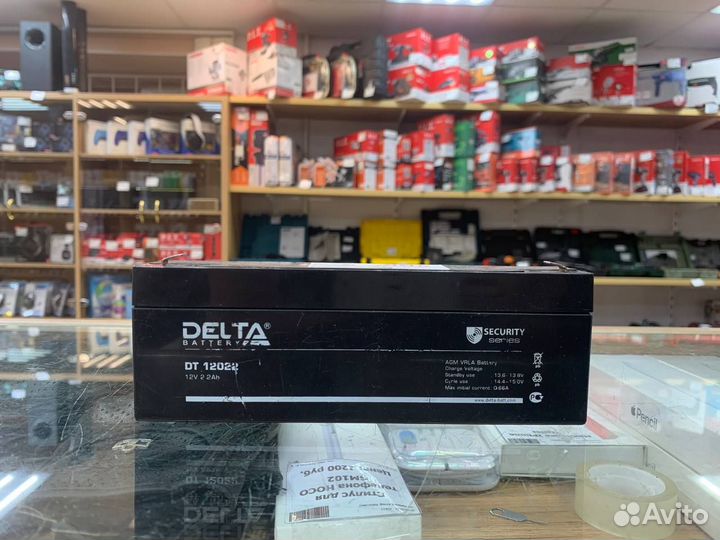 Аккумуляторная батарея Delta DT 12022