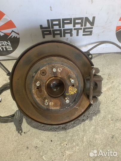 Цапфа задняя левая Honda Cr-V 4 RM1 RM4 2.4