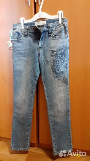 Джинсы