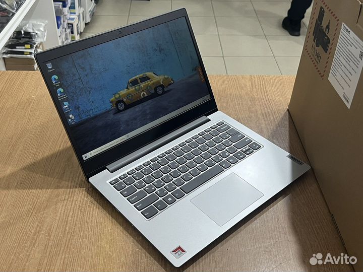 Ноутбук Lenovo