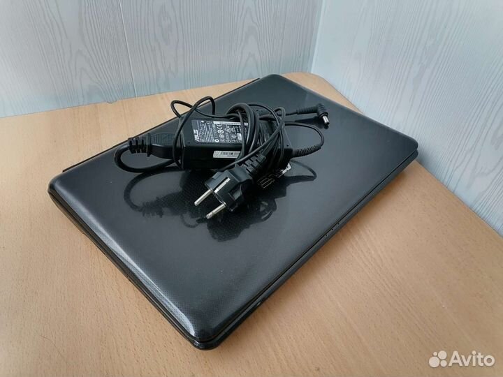 Ноутбук asus на запчасти