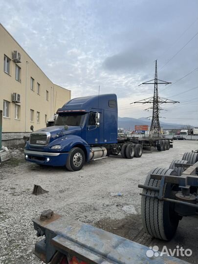Freightliner Columbia