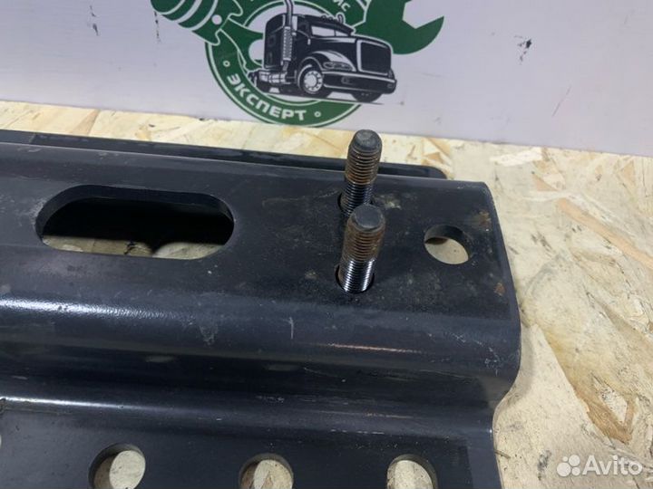 Кронштейн Mercedes Actros