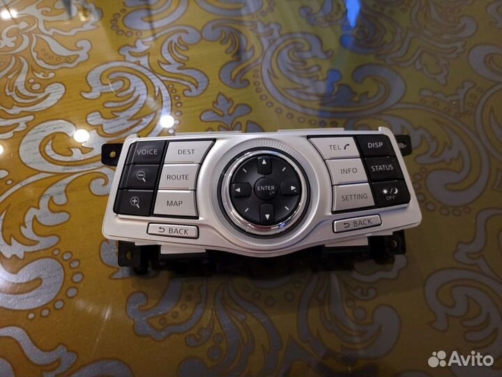 Блок управления дисплеем Nissan Teana J32