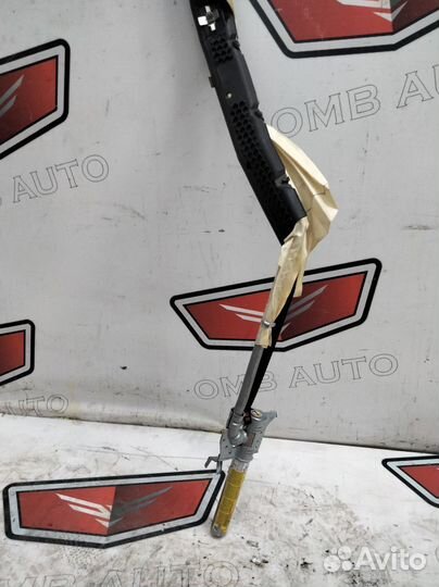 Шторка безопасности правая Мерседес W221