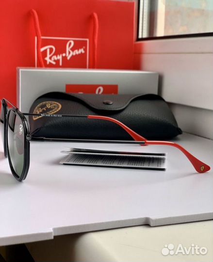 Солнцезащитные очки ray ban ferrari зеленые