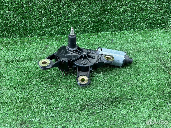 Моторчик заднего стеклоочистителя Audi A4 A6 A3 Q7